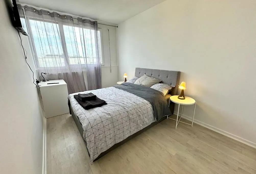 Grand Appartement 3 Chambres Balcon - Partdieu Lyon