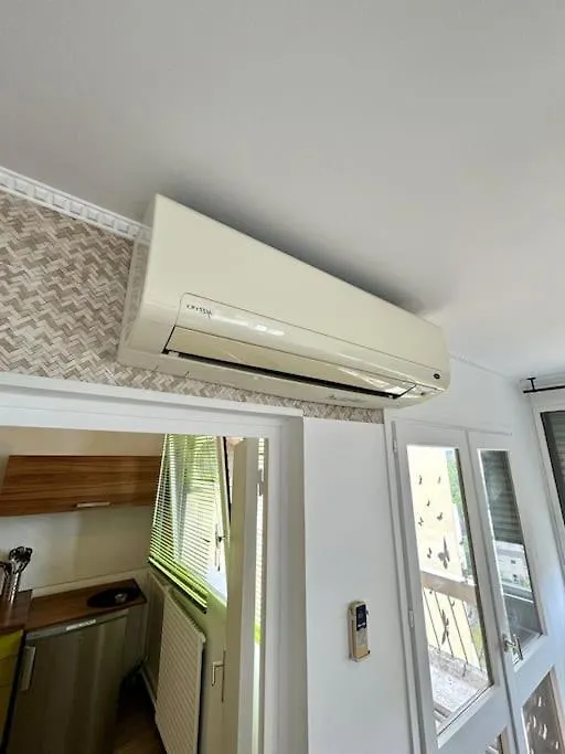 Apartment Grand Appartement 3 Chambres Balcon - Partdieu Lyon France