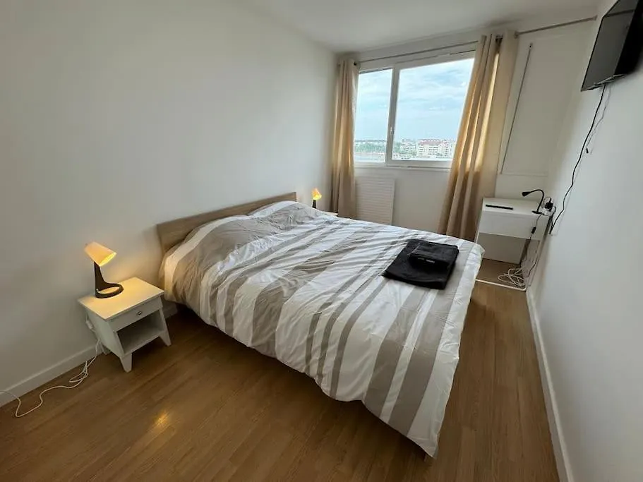 Grand Appartement 3 Chambres Balcon - Partdieu Lyon Apartmán